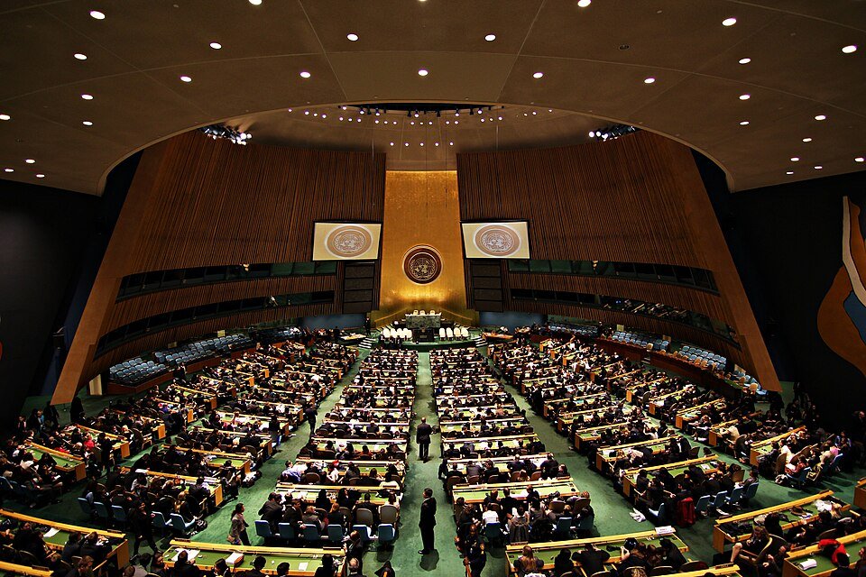 Decenas de delegaciones abandonaron la sala de la ONU durante el discurso de Netanyahu, que las trató de "cobardes"