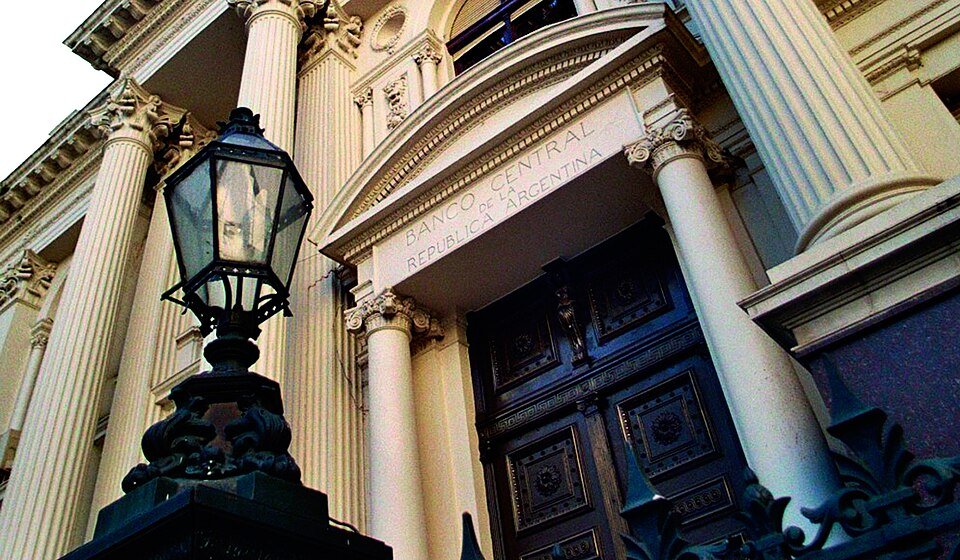 Una misión del FMI llega el lunes a Buenos Aires para la tercera revisión del acuerdo con el Gobierno